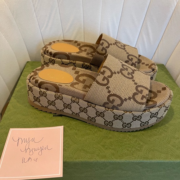 Gucci Angelina GG platform slide sandal - Size 38 fits like a 7.5 US - Picture 8 of 9